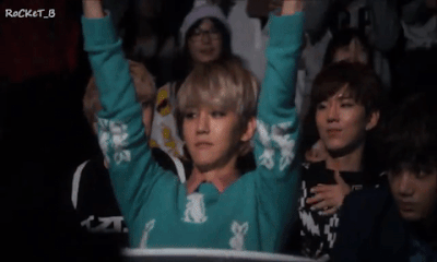 엑소 백현과 방탄소년단 뷔가 친해지는 과정.jpg | 인스티즈