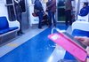 지하철에서.뭐하는짓거리..