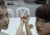 아이유랑 수지 잘 지내고 있는데 왜 지랄임?