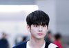 옹성우 정법 공항짤들 떴어