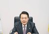 싸가지 없게 생긴 대통령이 문재인대통령보다 못해 탄핵좀 하자