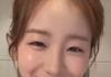 졸린 눈인 건 모르겠고 그냥 예쁜 여돌