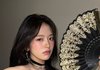 안유진, 오프숄더 입고 뽐낸 매혹적 비주얼…힙한 거울 셀카까지