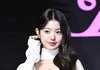 아이브 장원영 '머리만 넘겨도 예뻐'