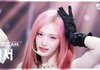 아이브 직캠 보는데 이서 얼굴 진짜 신기하다