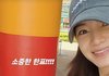 “소중한 한 표”…정가은, ‘빨간 기둥+브이 포즈’로 투표 인증