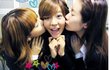 보기도 민망한 '소녀시대'애정 표현