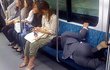 어쩜 저렇게 잘 수가 있지?ㅎㅎ