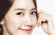 윤아~이니스프리 소녀피부로 돌아왔네요