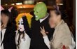 제가 너무 보수적인걸까요???