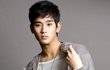 삼동이 김수현, 촌스러운듯 수수한 패션