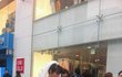 강남역 길거리 청혼녀의 정체! 아시는분~??? 
