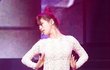 다리에 잔근육이 살아있는 수지