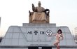 낸시랭 장난치나요 이걸 행위예술로보고 넘어가야 하는건가요?