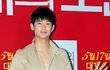 역시 신은 공평해.... 김수현의 사복 패션