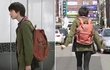 연예인 가을 백팩 스타일~