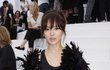 요즘 유행하는 여자 연예인 시스루뱅 스타일