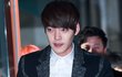 김우빈 어제자 기럭지ㅠㅠbb