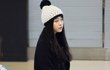 백프로 쌩얼로 공항 온 아이유