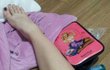 사진0)))마스카라로 다리털마스카라하기