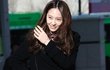 보는 사람이 더 추운 크리스탈 졸업식 사진