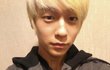 장콸 X 플레이몬스터 후드 색깔 어느게 더 이뻐요??
