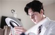 눈빛이 매력적인 남자