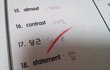선생님 이게 왜 오답이죠?.jpg