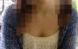 너무 파인건가요?