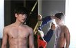 지창욱 근육이...