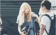 금발로 변신한 오늘자 태연