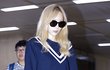 소녀시대 태연, 공항 입국패션. 태연 스타일링 아이템.