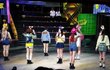 트와이스 리허설 대놓고 구경하는 아이돌