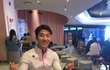다리 꼬는 사람 보세요