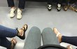 대구 지하철 승객여러분 다리좀 꼬지마세요