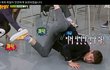 이 신발 어디껀지 알려주세요....