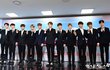 윤지성자리에 박지훈이 있어야되는거 아님?