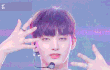 윤지성 이 짤 잘나왔네