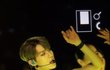 입 벌리고 태민 move 무대보는 연습생