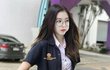 +...?)턱 비대칭이라 대칭처럼 보이게 웃었었는데