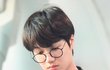 웃는 모습이 이쁜 아이돌갑.gif