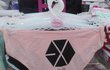 팬티 굿즈까지 내는 엑소.jpg