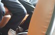 고속버스타고 가는 길. 비매너에 빡칩니다