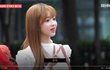 오마이걸 '유아'라는 멤버 인형같은 외모로 팬심 사로잡다