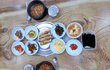 백반9천원 나왔길래 백반7천원