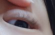 속눈썹이..
