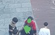 담배피는 학생한테 협박받았어요