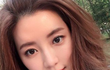 여자같이 생겨서  요즘 스트레스 입니다.