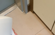 코로나 살균제로 발냄새 잡기...ㅋㅋ