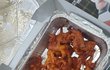 피자랑 닭발.. 이 조합이 또 예술이네요